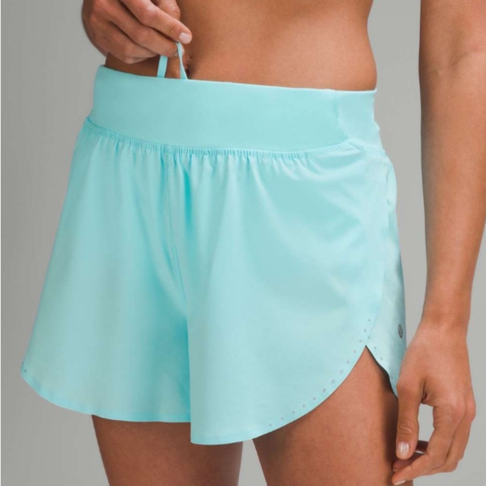 Lululemon fast and free high rise short in cyan blue